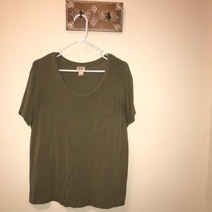 Loose green T-shirt from Mossimo